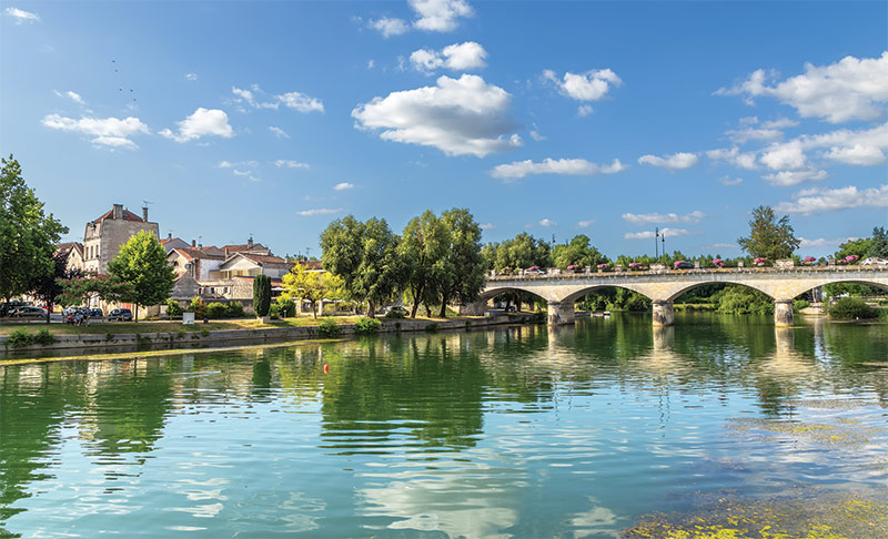 Cognac Park The Charente River